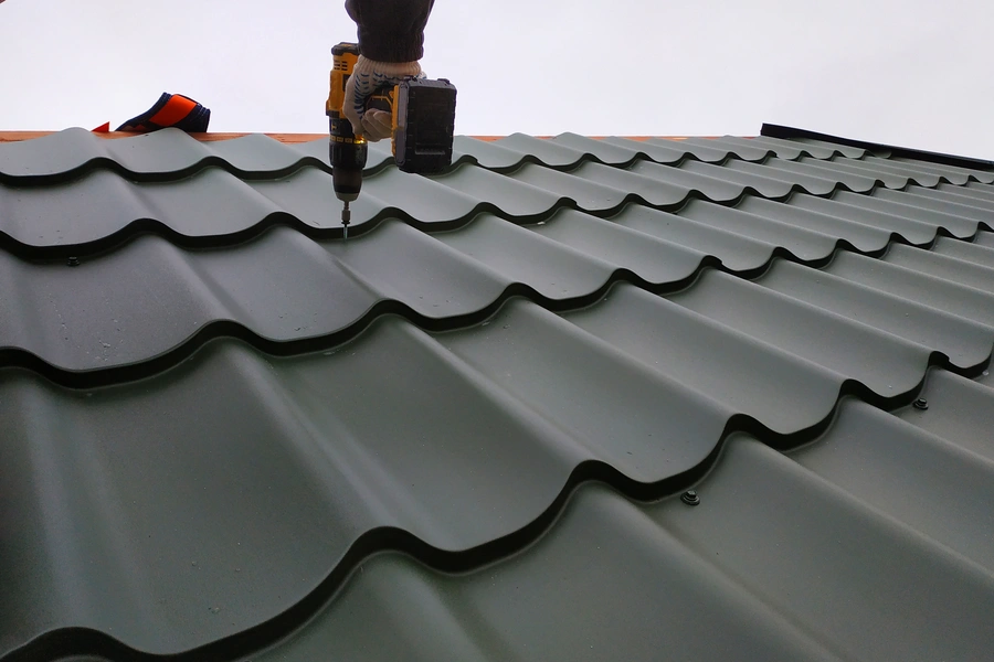 How To Prevent Major Issues With Timely Metal Roof Repair in West Palm Beach, FL